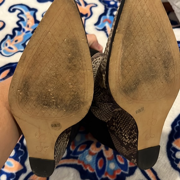 Jessica Simpson Genuine Leather/Suede Snakeskin booties 6.5 - Picture 6 of 9